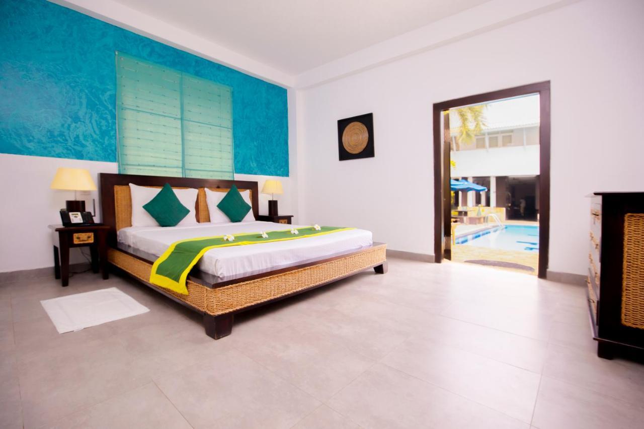 St.Lachlan Hotel & Suites Negombo Zewnętrze zdjęcie